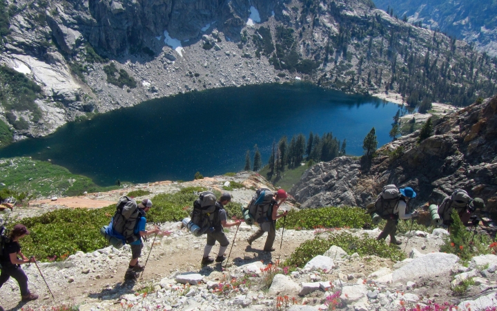 adult backpacking lessons in california
